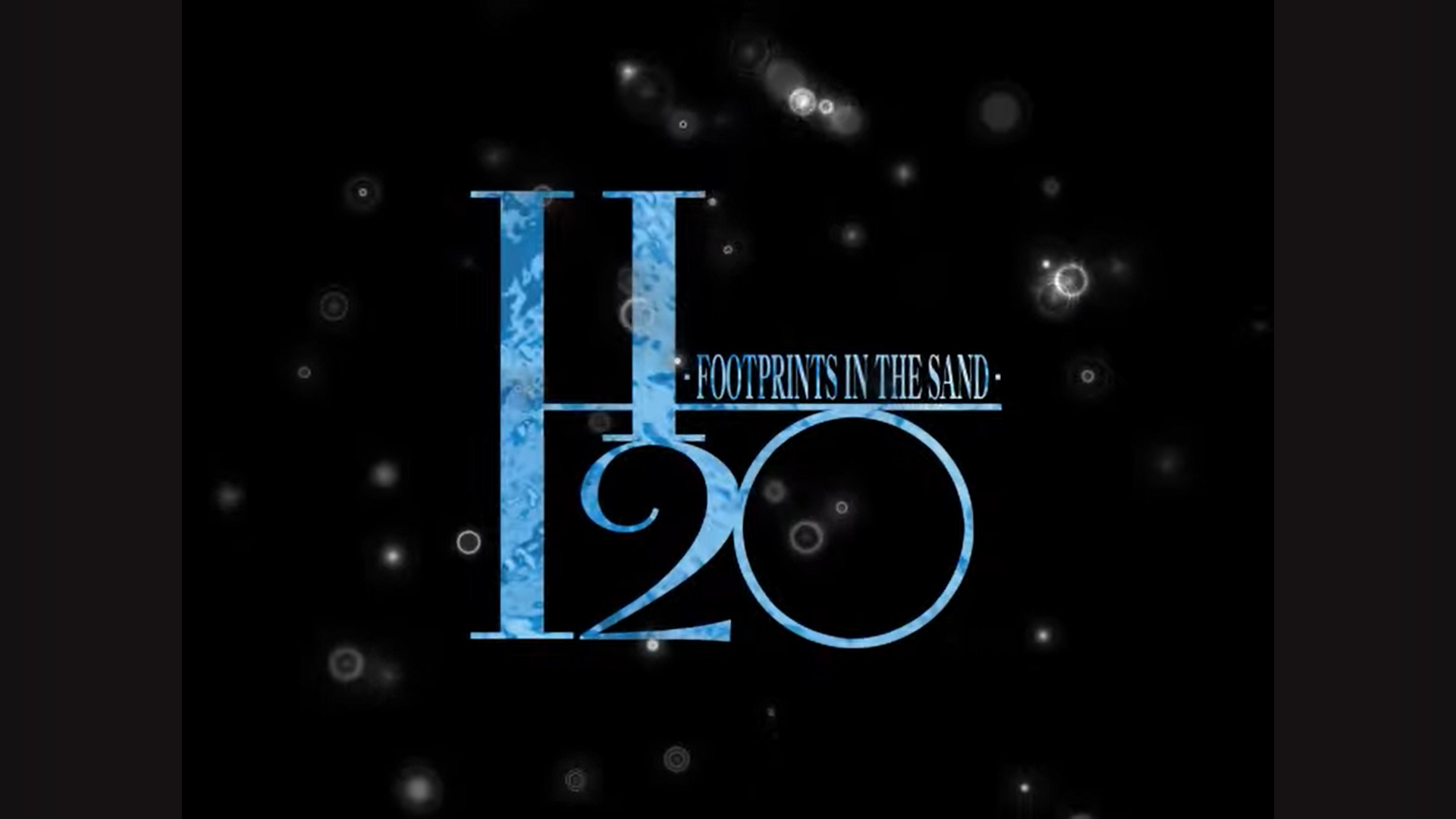 ケロQ枕25thLIVEを記念して、ケロQ枕歴代作品のOPムービーを公開！『H2O』