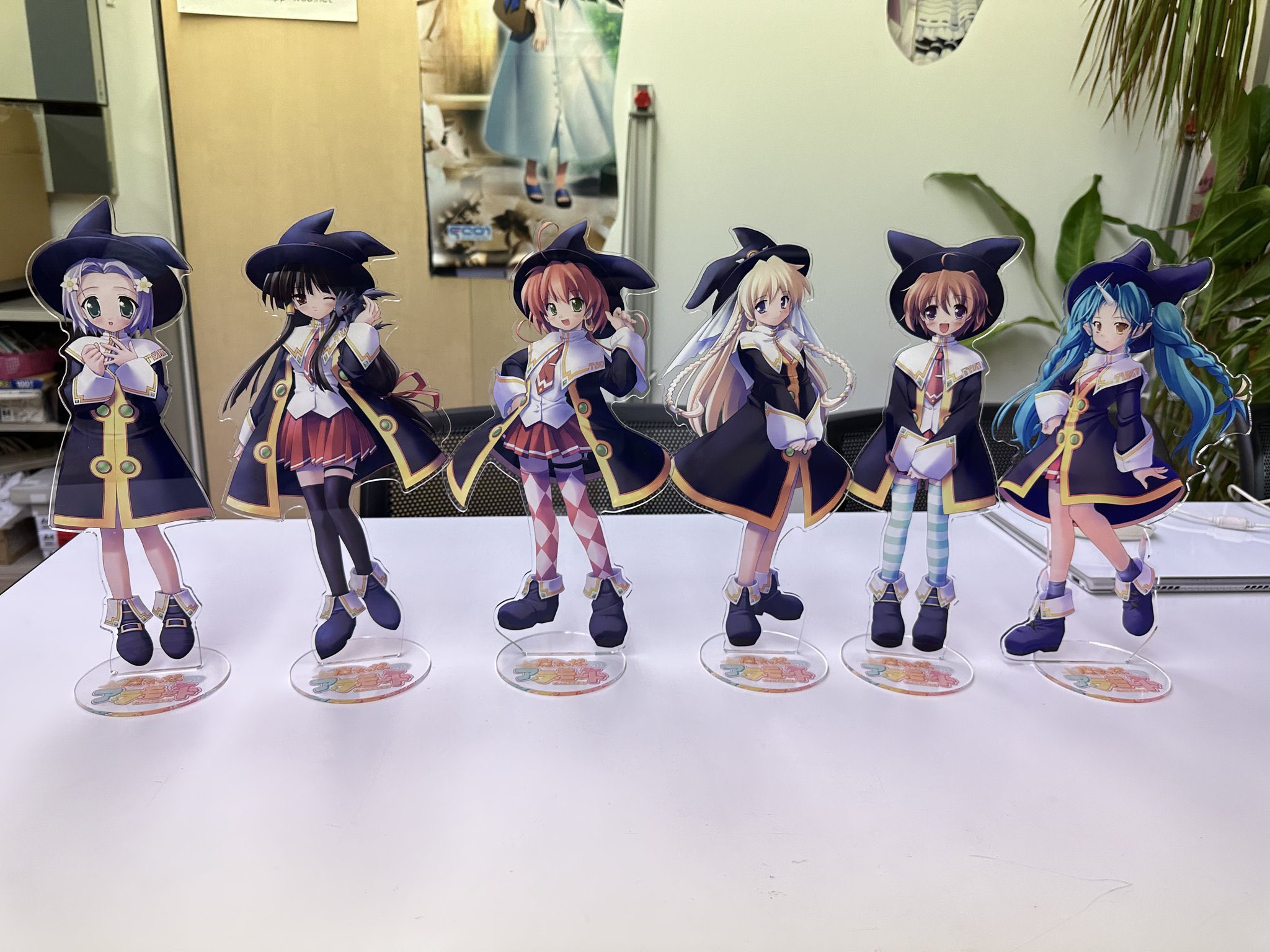 【エフアンドシー】『魔女っ娘ア・ラ・モード』アクリルフィギュア販売中です🎉