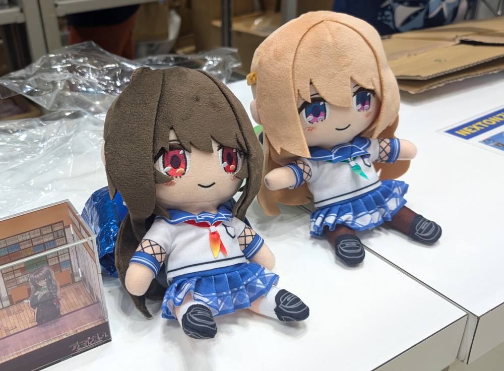先行情報公開！C106・ネクストン様ブースで展示いただきました『アマカノ2+』ぬいぐるみはCranCrownより今冬発売予定！